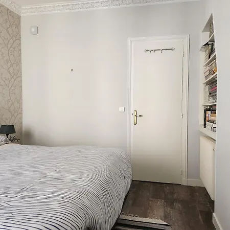 Nocleg ze śniadaniem A Clichy